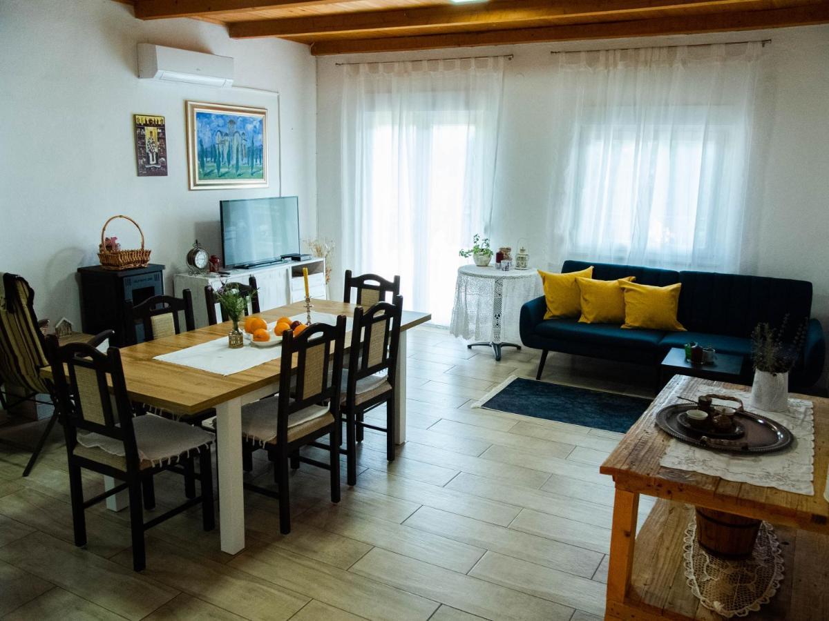 Apartment Village House Ravno Zewnętrze zdjęcie