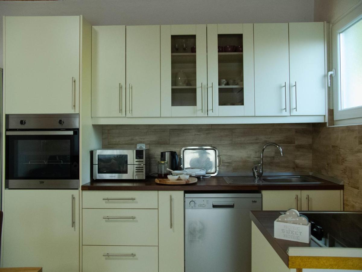 Apartment Village House Ravno Zewnętrze zdjęcie